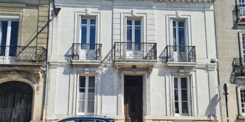 appartement à BORDEAUX (33800)