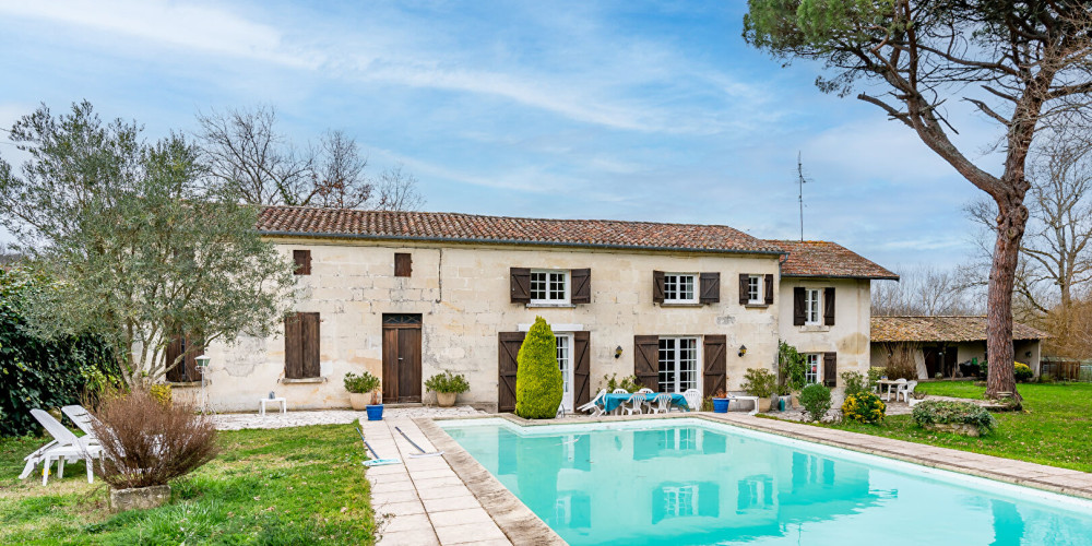 maison à COUTRAS (33230)