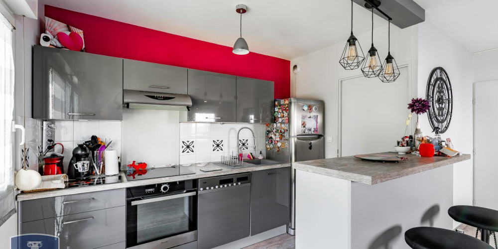 appartement à BRUGES (33520)