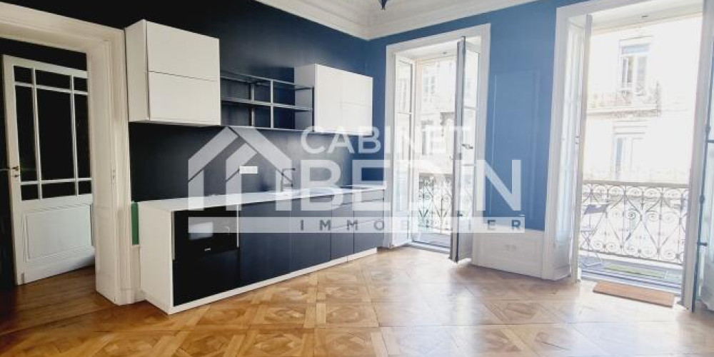 appartement à BORDEAUX (33000)