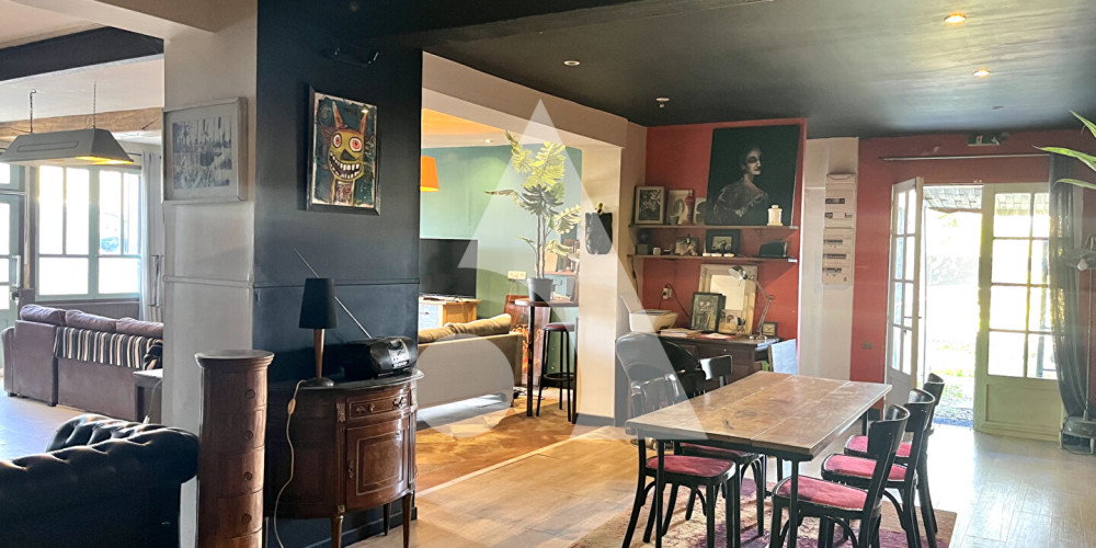 maison à LA RIVIERE (33126)