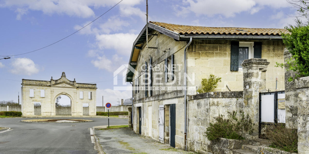 maison à AMBARES ET LAGRAVE (33440)