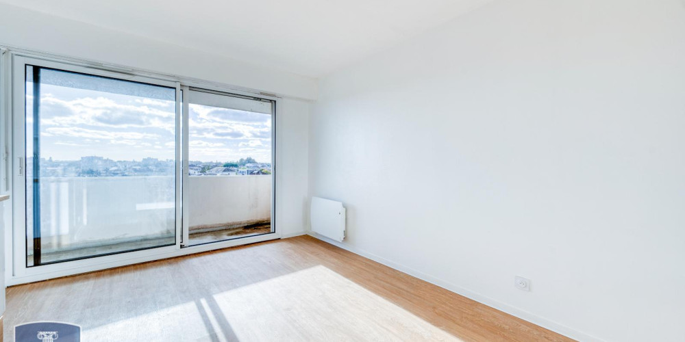 appartement à BORDEAUX (33000)