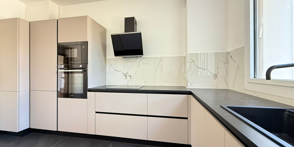 appartement à BORDEAUX (33200)
