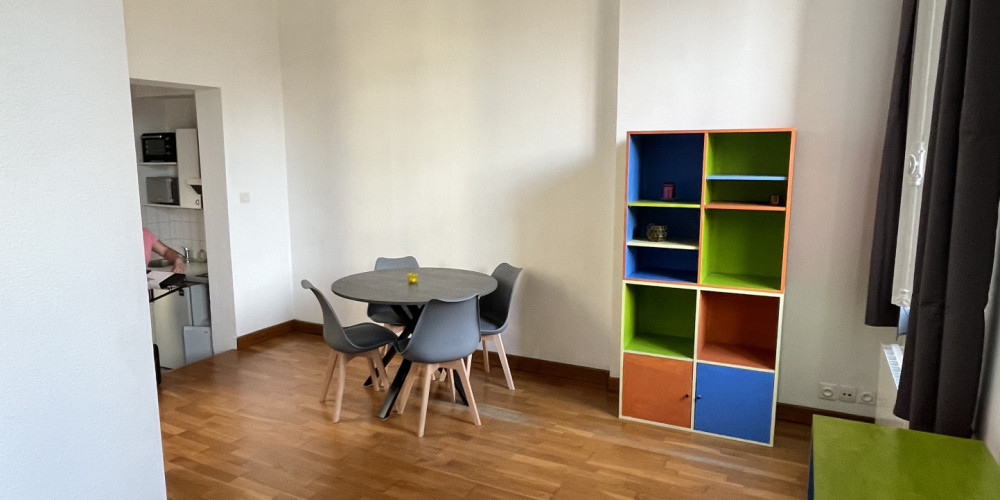 appartement à BORDEAUX (33000)