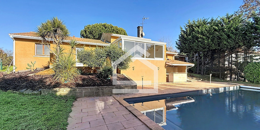 maison à ST AUBIN DE MEDOC (33160)