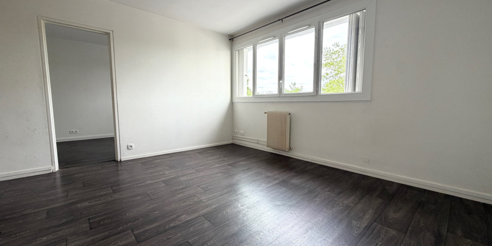 appartement à BORDEAUX (33000)