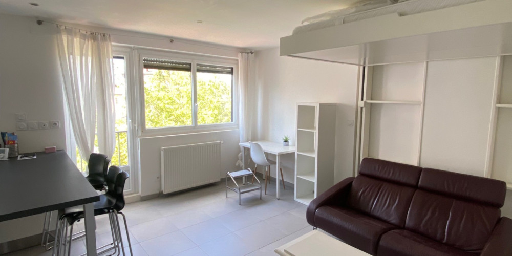 appartement à BORDEAUX (33000)