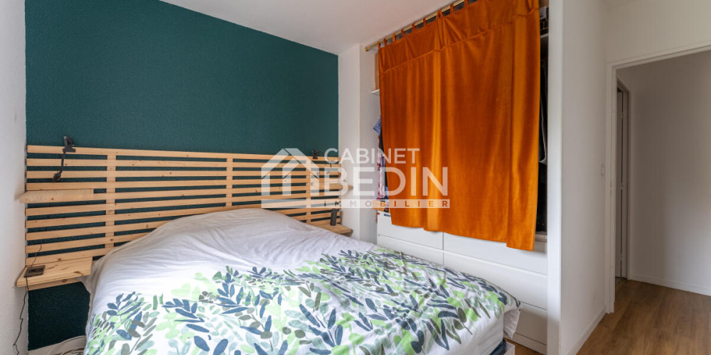 appartement à BORDEAUX (33300)