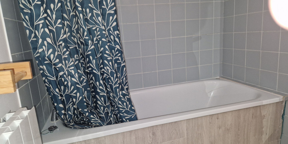 appartement à BORDEAUX (33800)