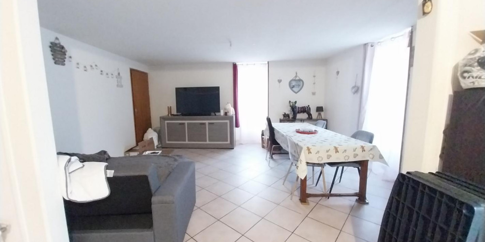 maison à BEGUEY (33410)