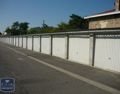parking  BEGLES