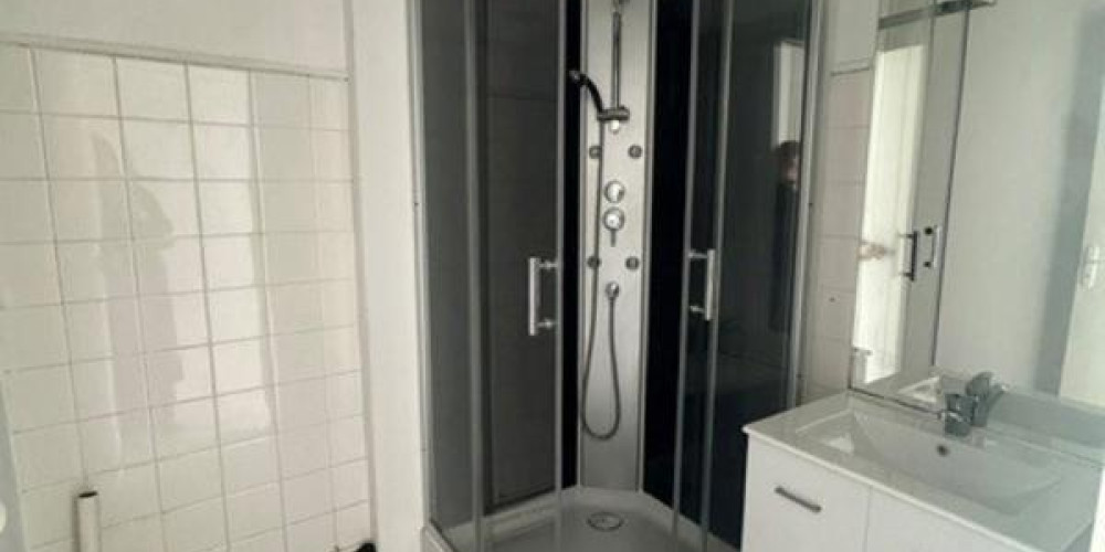 appartement à BORDEAUX (33000)