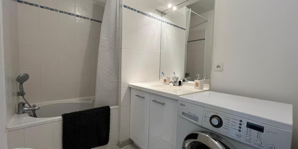 appartement à SALLES (33770)
