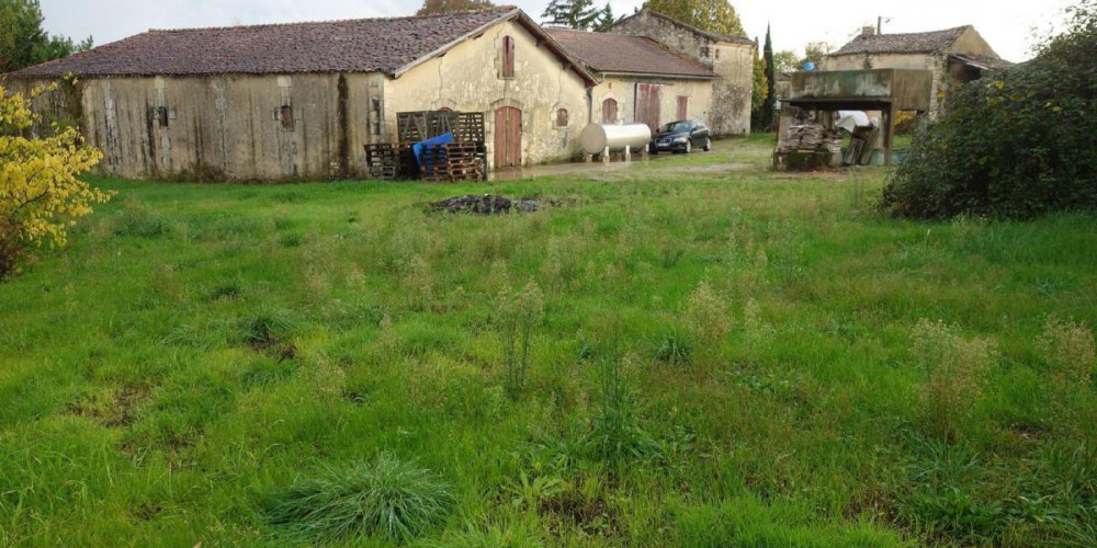 maison à BLAYE (33390)