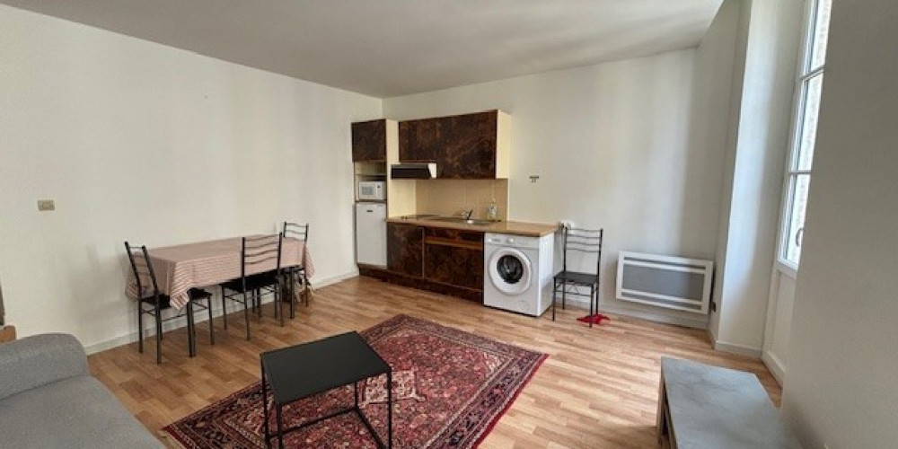 appartement à BORDEAUX (33000)