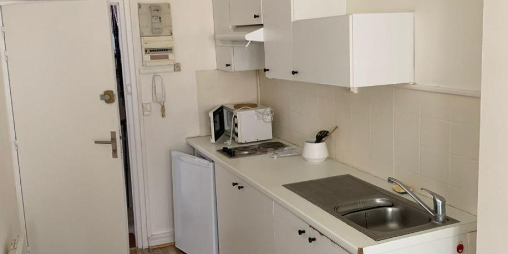 appartement à BORDEAUX (33800)