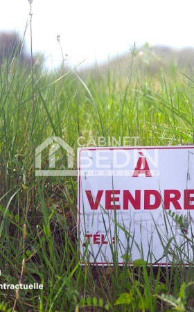 Terrain  ST MEDARD EN JALLES