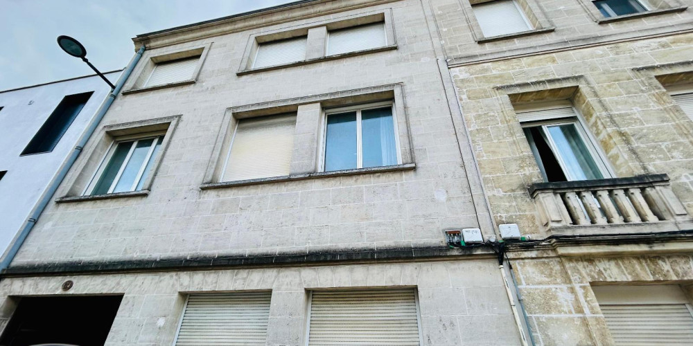 appartement à BORDEAUX (33300)