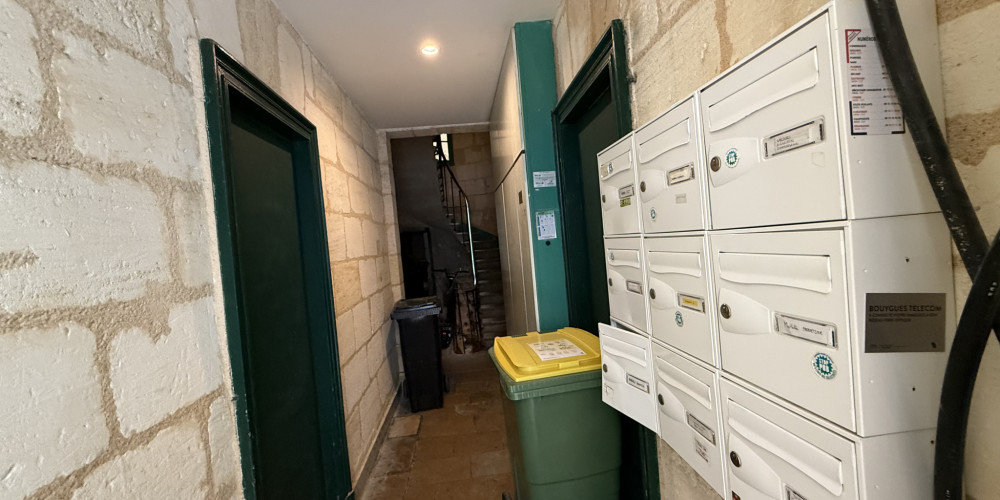 appartement à BORDEAUX (33000)