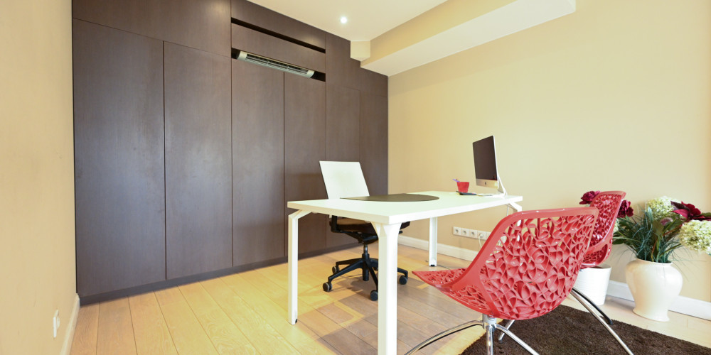 local commercial à BORDEAUX (33000)