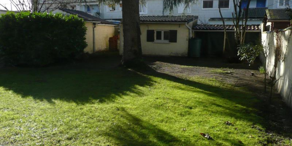 maison à MERIGNAC (33700)