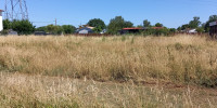 terrain à AMBARES ET LAGRAVE (33440)