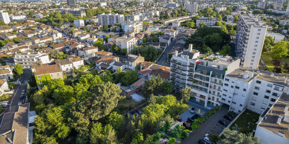 appartement à BORDEAUX (33200)