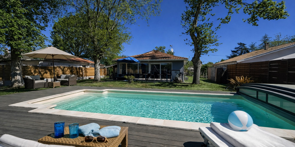 maison à ARES (33740)