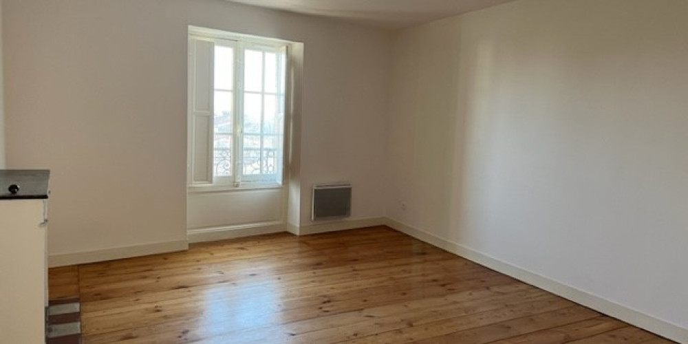 appartement à BORDEAUX (33000)