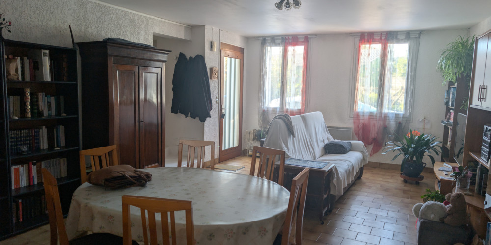 maison à GUITRES (33230)