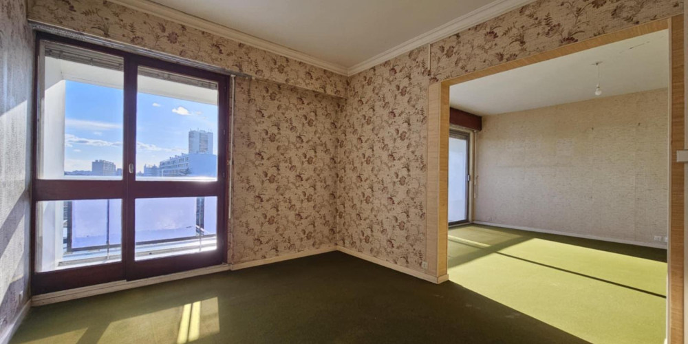 appartement à BORDEAUX (33300)