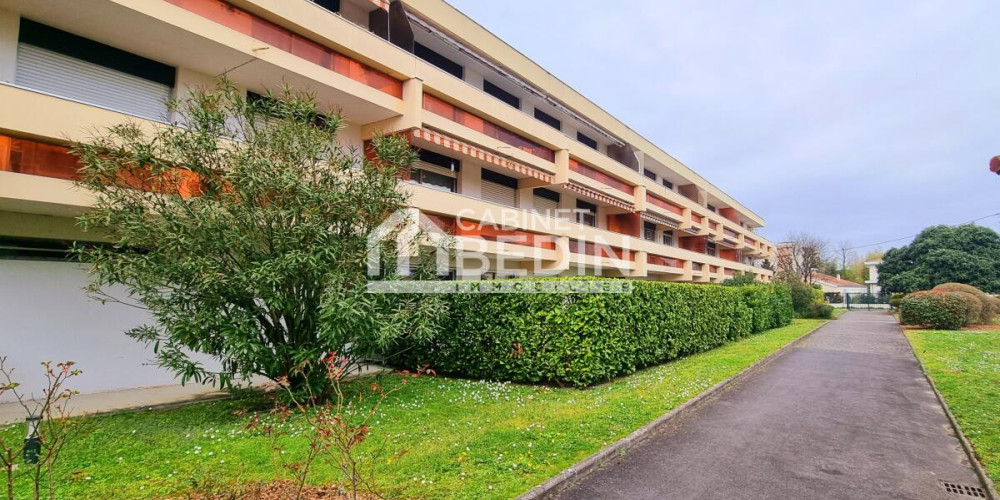 appartement à BORDEAUX (33200)