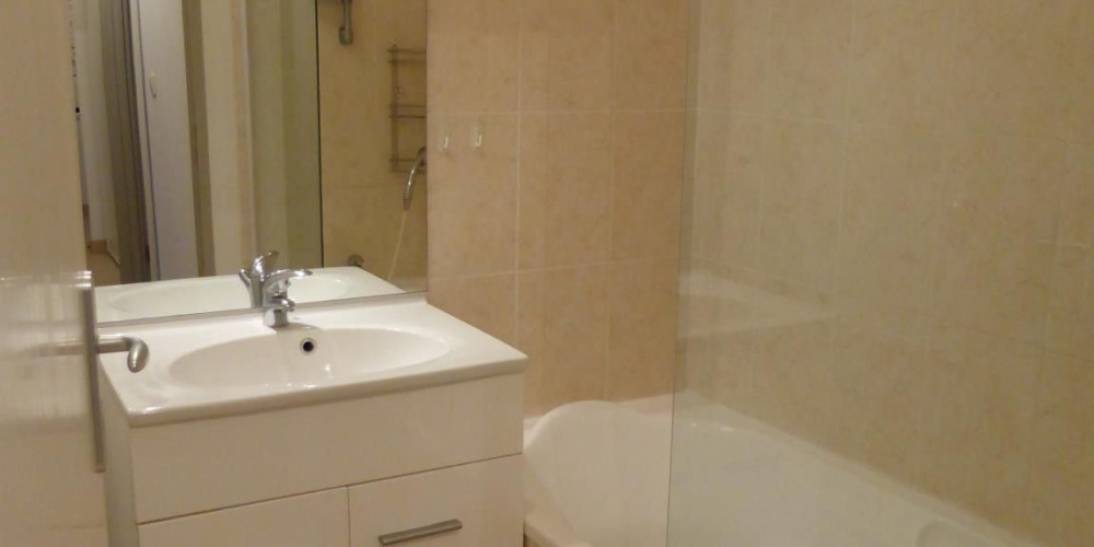 appartement à GIRONDE SUR DROPT (33190)