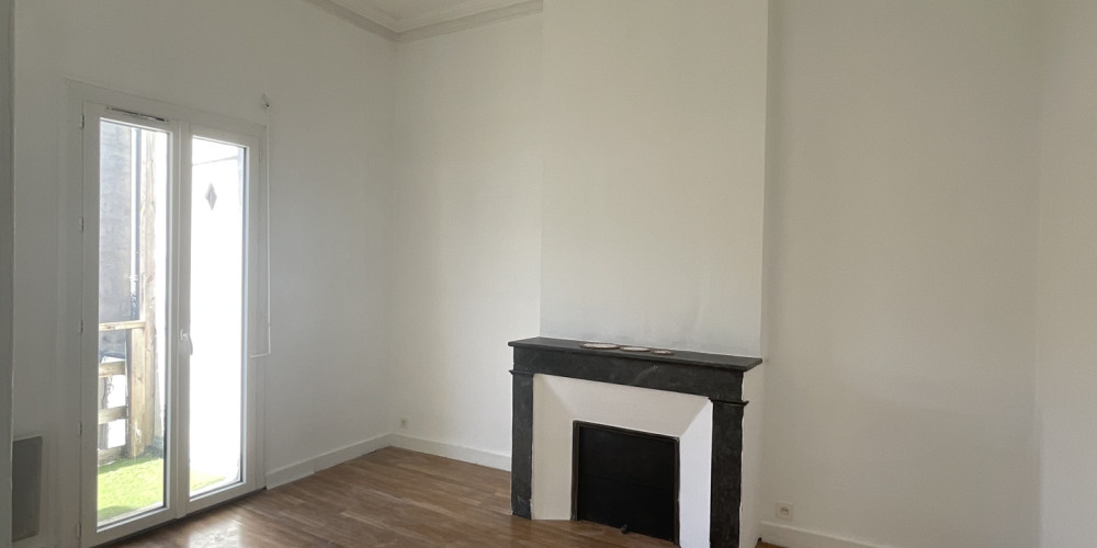appartement à BORDEAUX (33000)