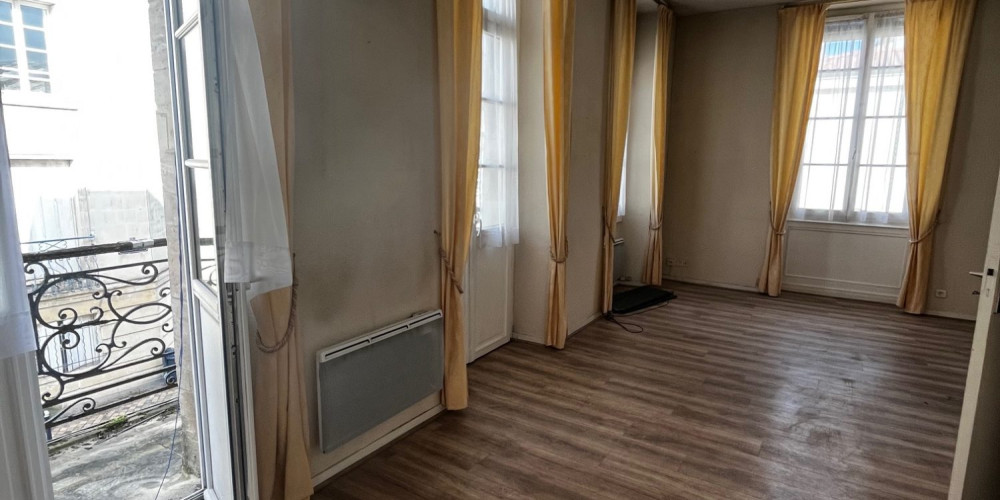 appartement à BORDEAUX (33000)