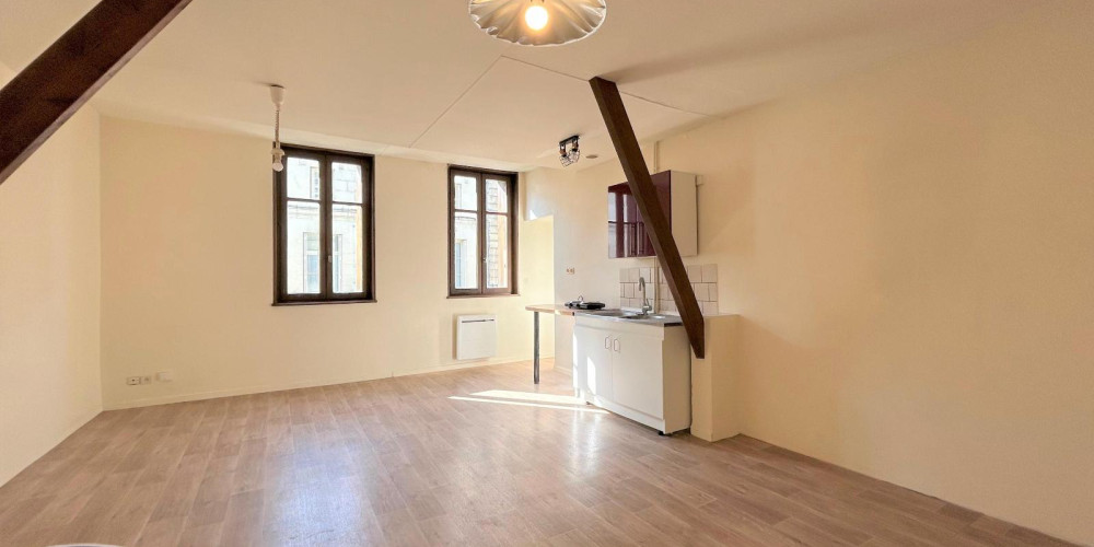 appartement à COUTRAS (33230)