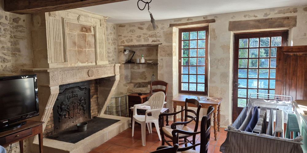 maison à LUGASSON (33760)