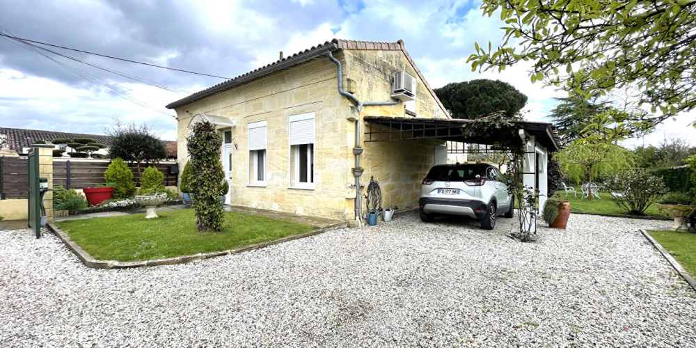 maison à ST DENIS DE PILE (33910)