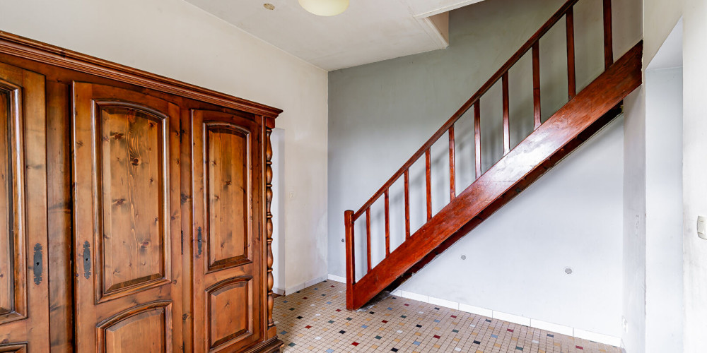 maison à TAURIAC (33710)