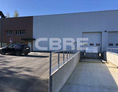 local industriel  CARBON BLANC