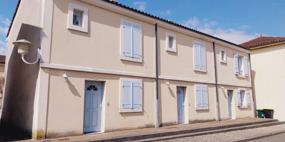 maison à STE TERRE (33350)