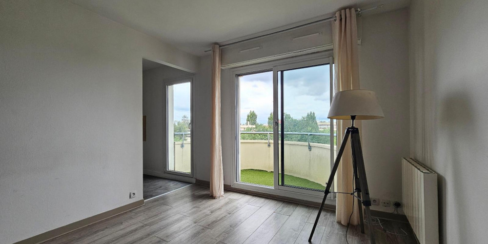 appartement à BORDEAUX (33200)