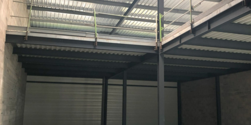 local industriel à ARTIGUES PRES BORDEAUX (33370)