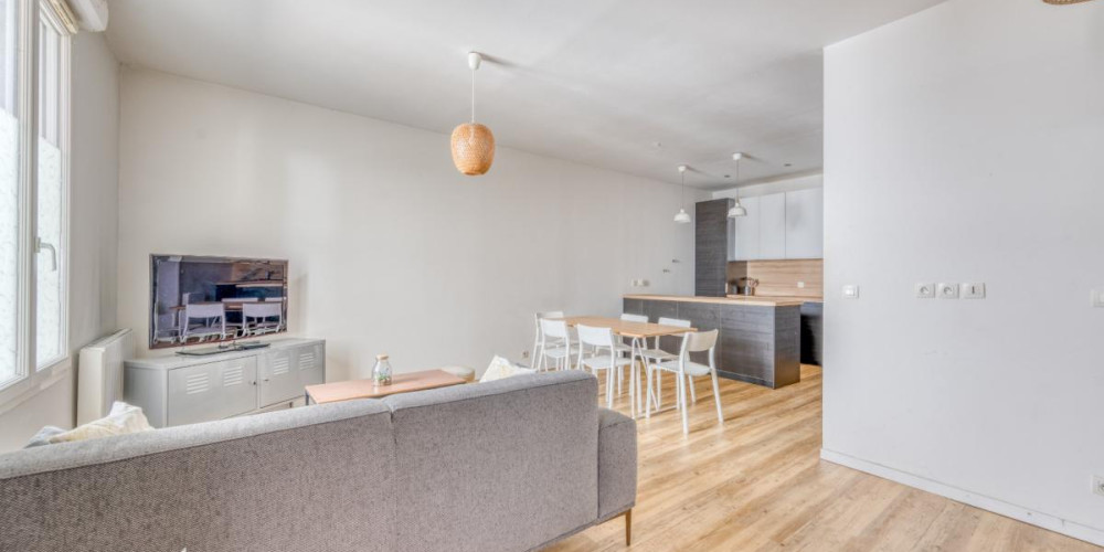 appartement à BORDEAUX (33300)