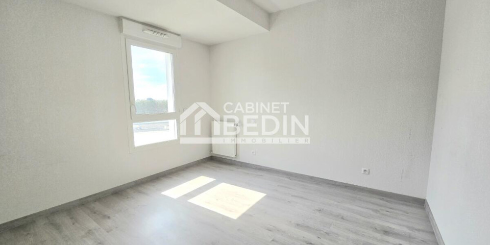 appartement à BORDEAUX (33200)