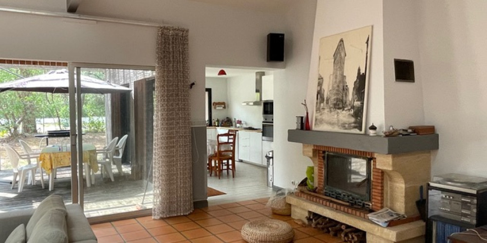 maison à LACANAU (33680)