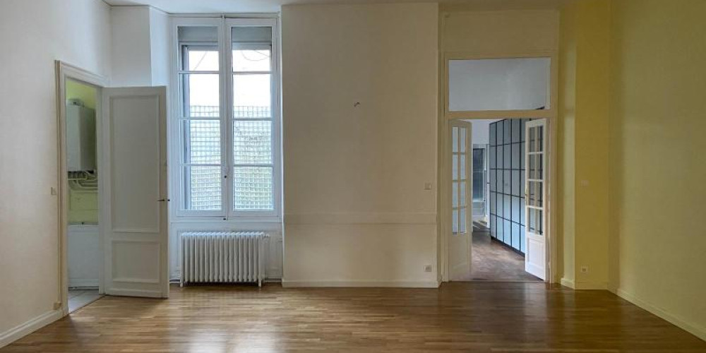 appartement à BORDEAUX (33000)