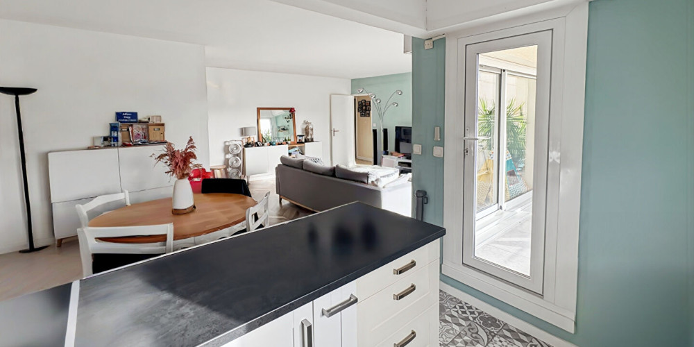 appartement à BORDEAUX (33000)