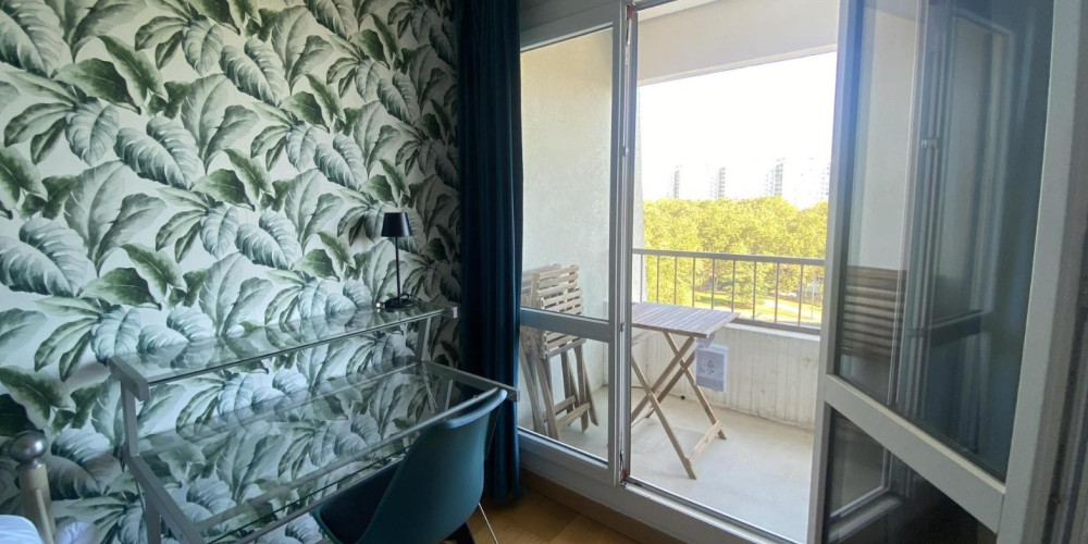 appartement à BORDEAUX (33300)